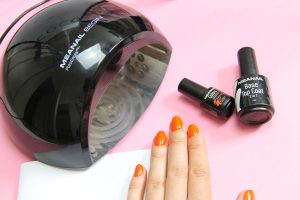 appliquer un vernis semi permanent