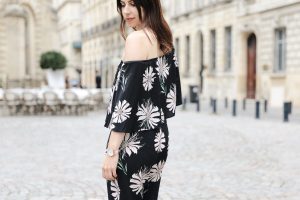look femme imprime fleuri