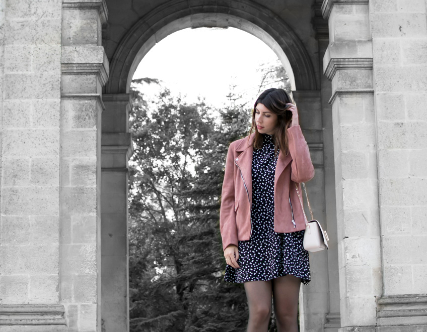 look robe a pois et perfecto daim rose