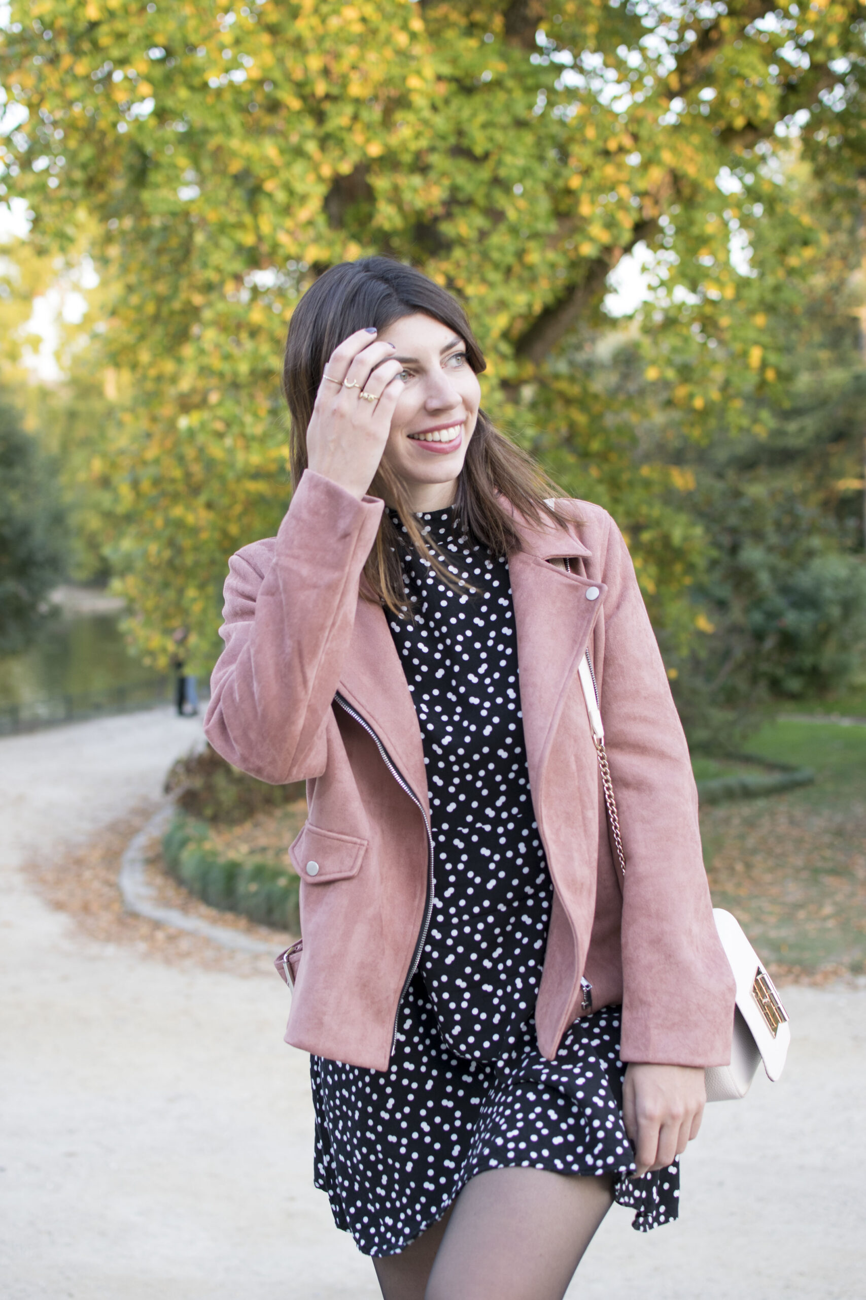 perfecto rose suedine robe a pois Morgane Pastel Blog